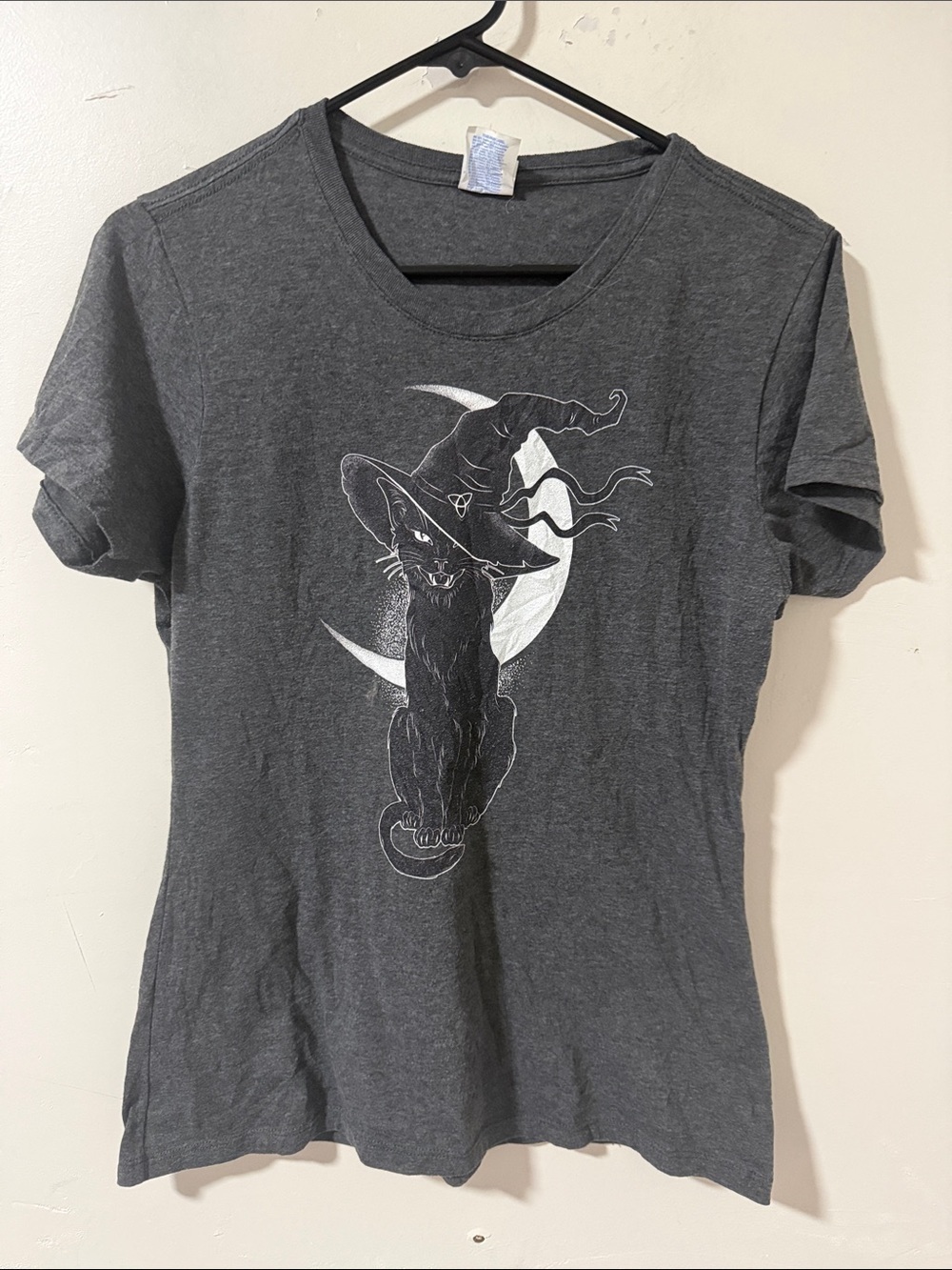 Women's Charcoal Graphic Cat Witch Tee
